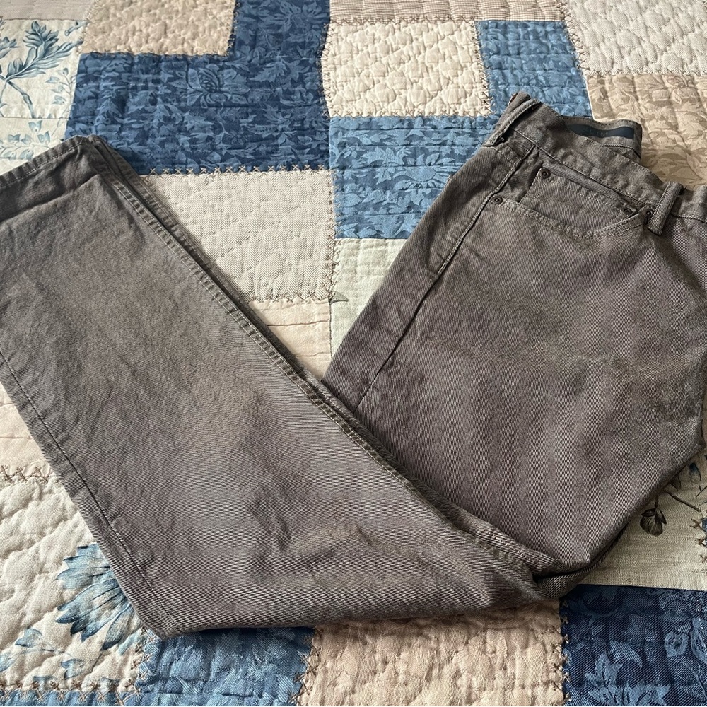Men’s Gap 1969 Jeans with Button Fly Size 29/30 Slim Color Brown